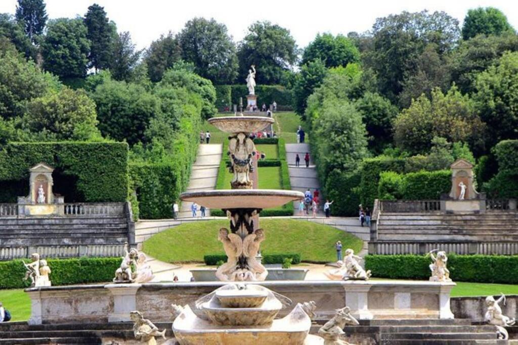 Central Florence Charm - Walk To All Sights By Likehomeflorence Buitenkant foto